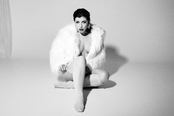 Conseils Stylés : Élevez Votre Look Professionnel avec des Bijoux Ethniques